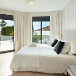 All About Villa Breeze