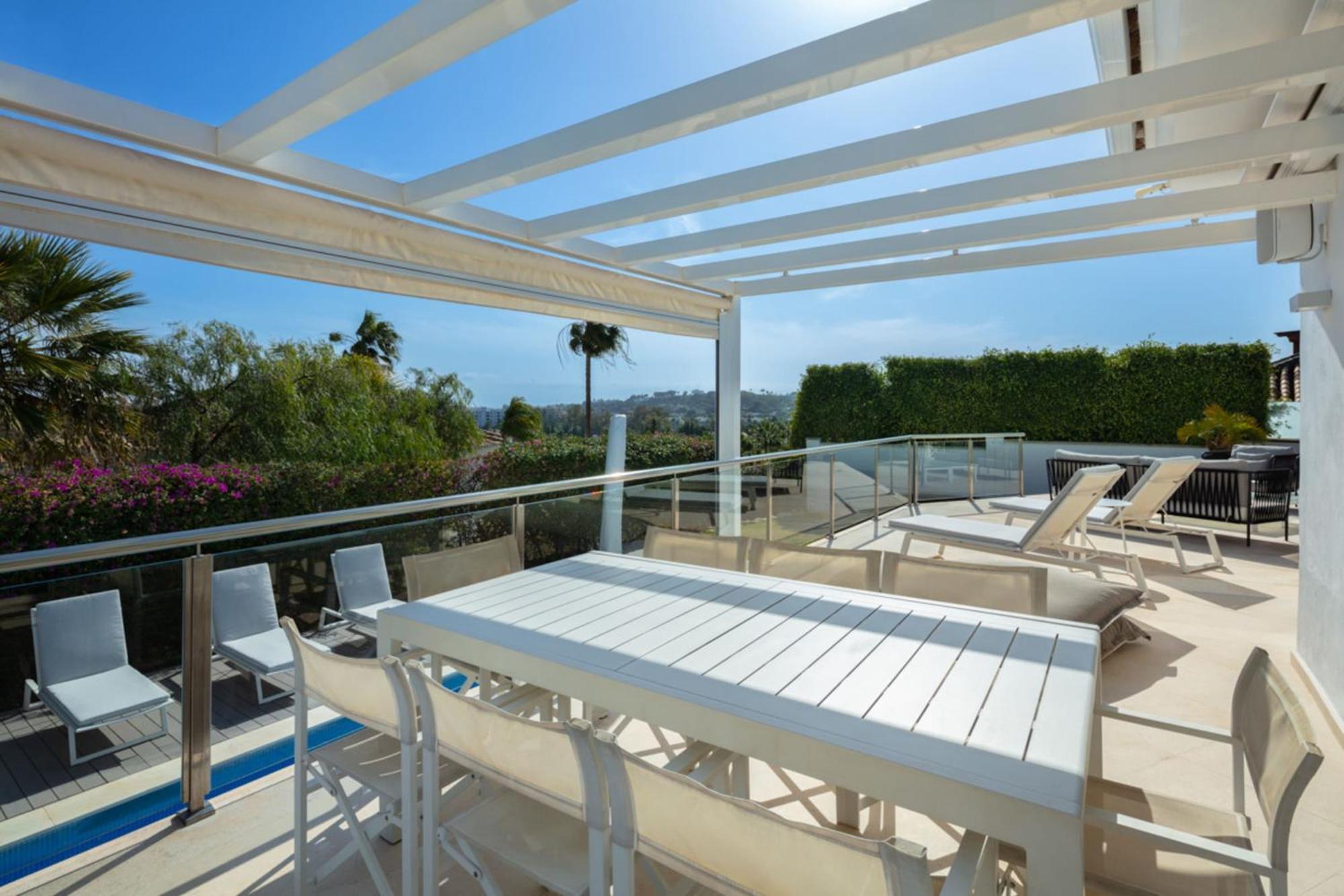 About Breeze * Marbella