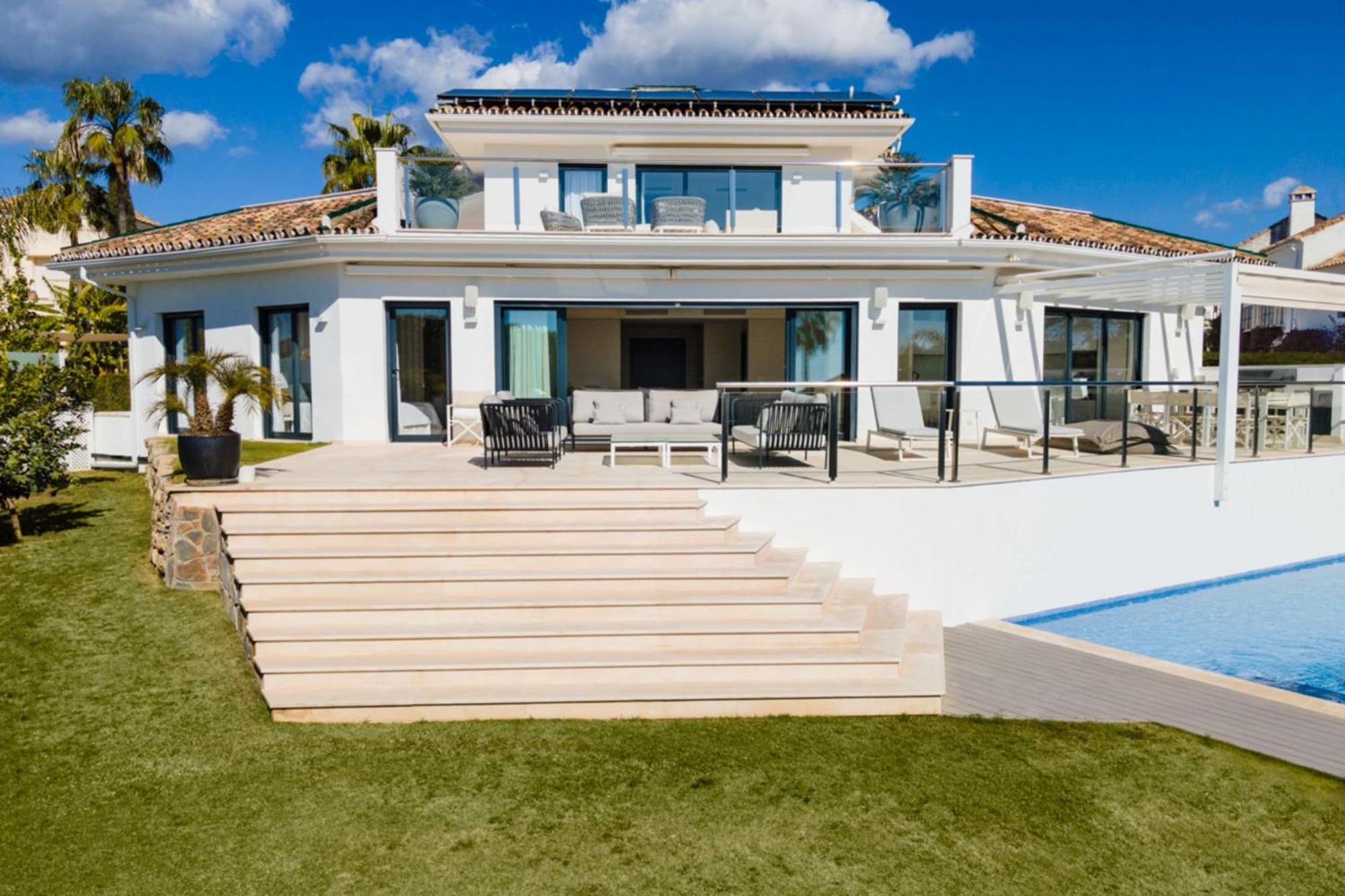 Villa About Breeze Marbella